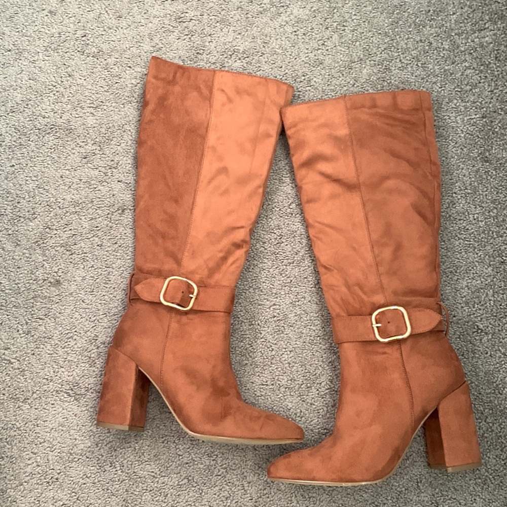 Lulu’s cognac suede buckle detail heeled boots!